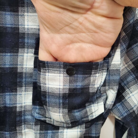 Eden‎ & Oliva Women's Navy White Plaid Roll Tab Belted Flannel Button Up Tunic M - Picture 6 of 11